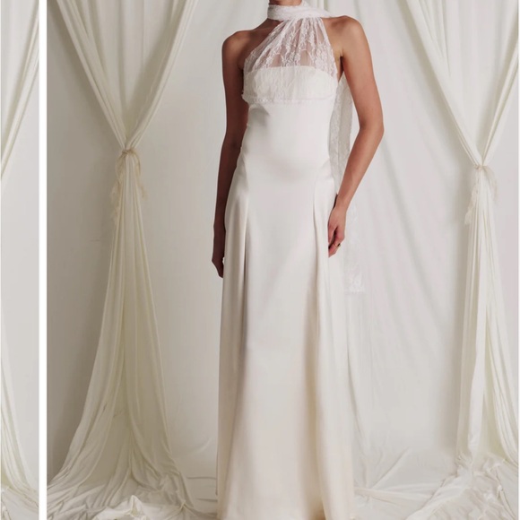 somebodee Dresses & Skirts - Miss Ritz Gown Gream